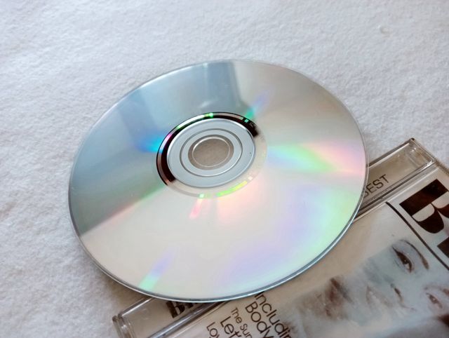 Billie Holiday CD The very best.