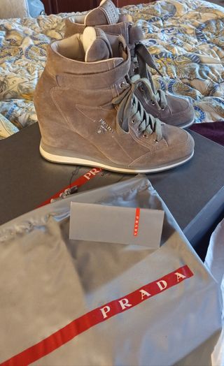 Zapatos Prada 