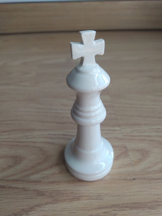 Piezas de ajedrez cerámica artesanal (rey y reina)