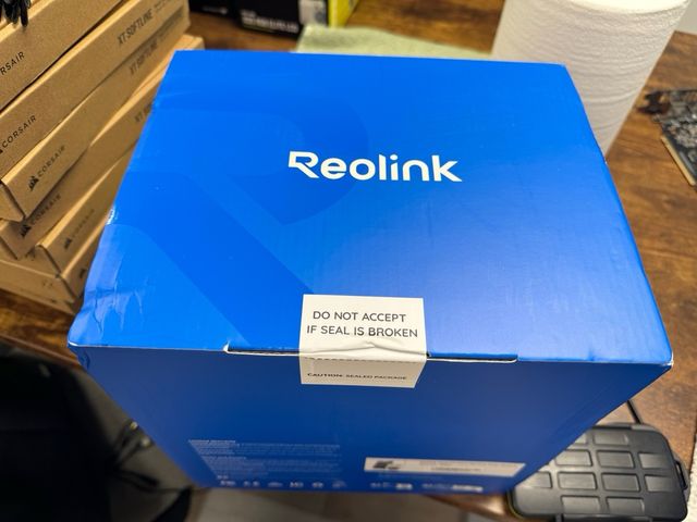 Reolink Altas PT Ultra y Panel Solar 2