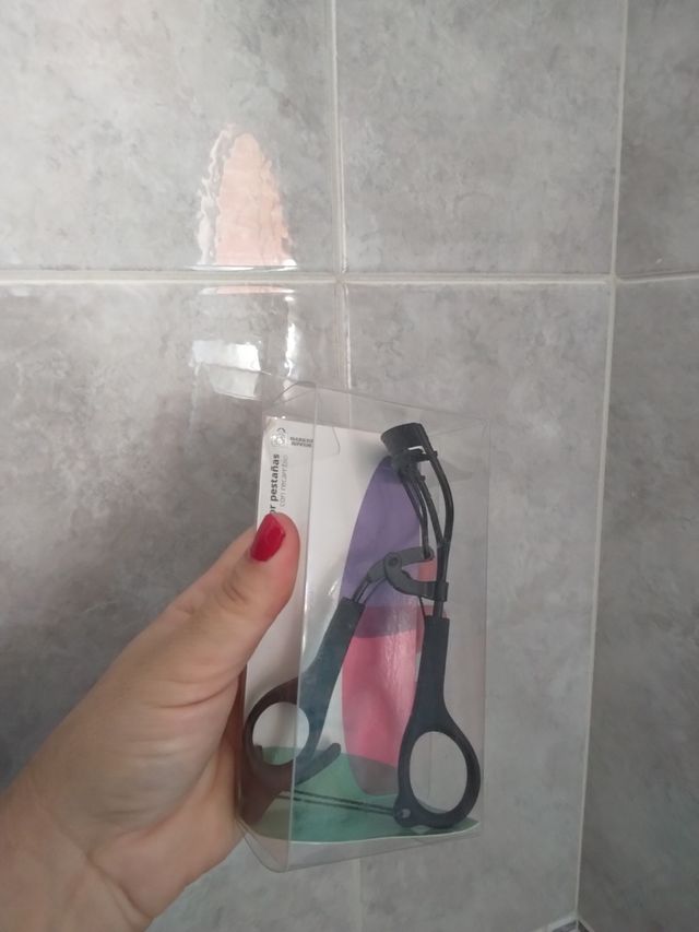 Rizador de pestañas con recambio