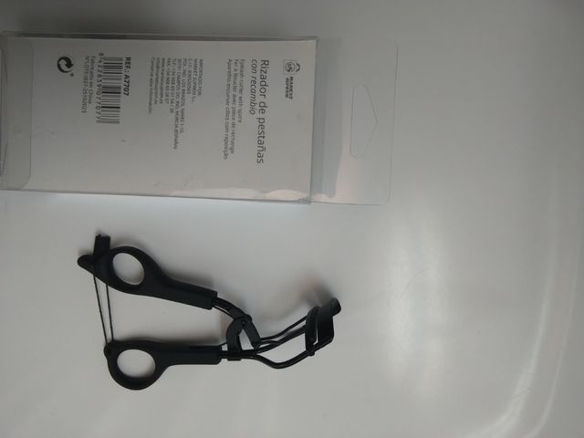 Rizador de pestañas con recambio