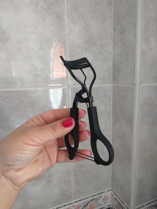 Rizador de pestañas con recambio