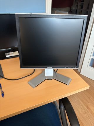 Monitor 17" LCD SVGA "Dell" UltraSharp 1707FPT