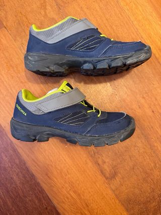 Scarpe bambino montagna Quechua n. 34