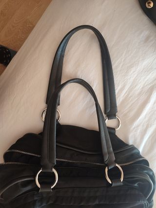 BOLSO NEGRO DE BIMBA Y LOLA