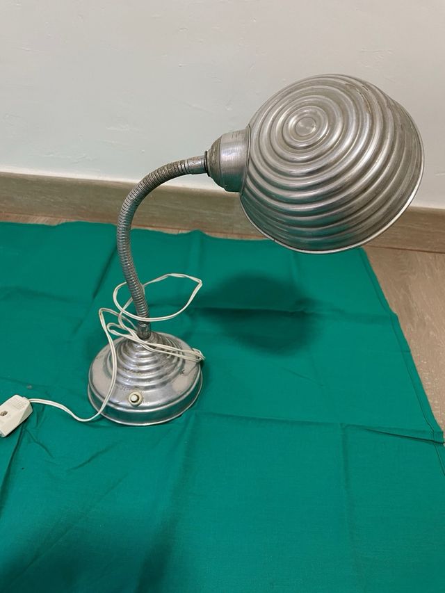 Lampara vintage de mesa