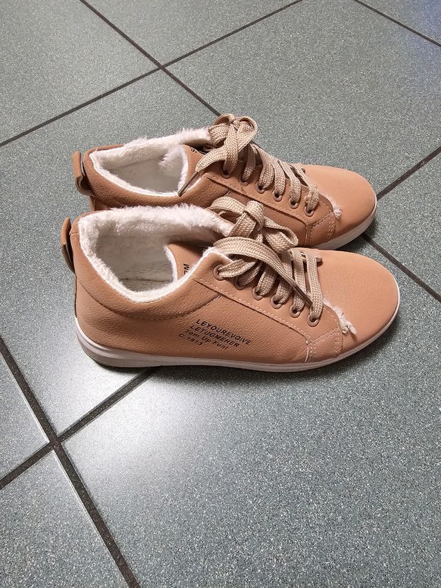 Scarpe con pelo 37