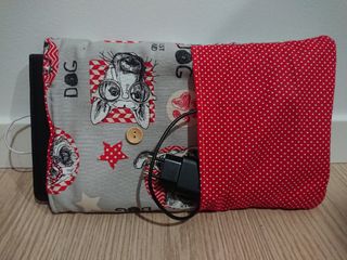 Funda de tablet acolchada