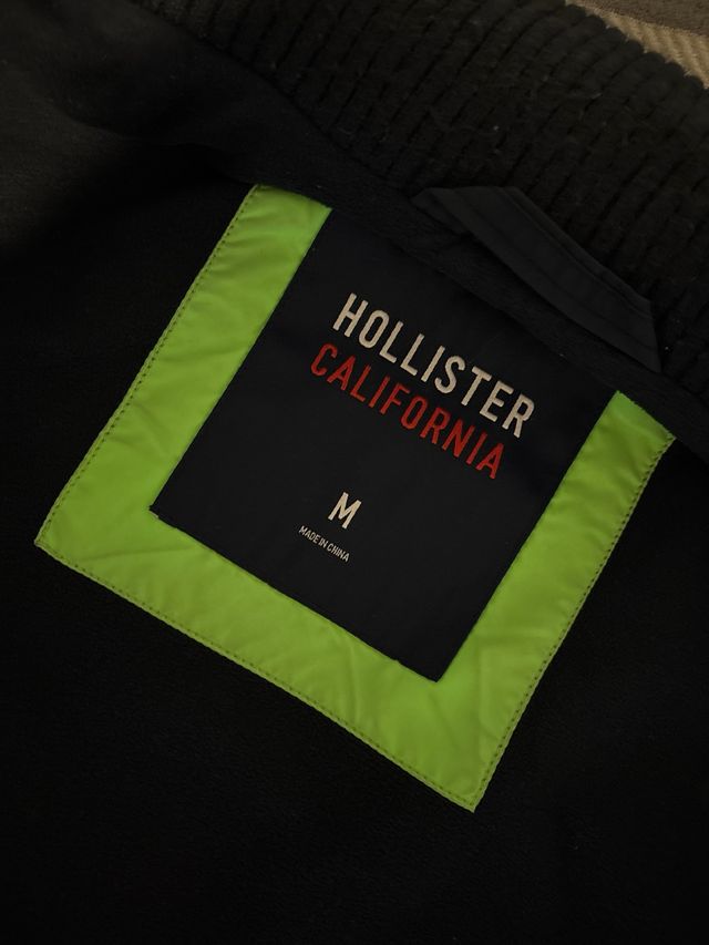Abrigo Hollister