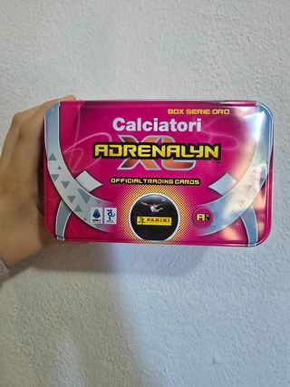 Adrenalyn box serie oro 2022-2023