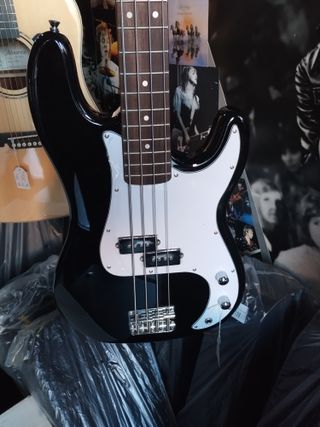 (Nuevo) Pack de Bajo Elect. VGS (RCB100) Negro