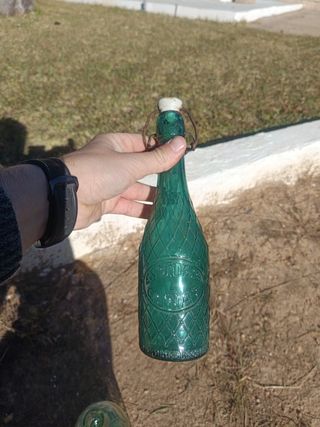 Botellas vidrio antiguas