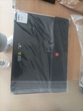 Funda de ordenador Ferrari banco