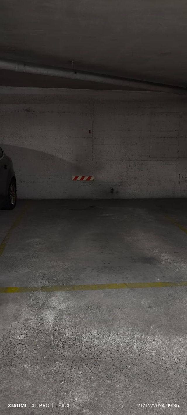 Parking rio güell/paseo de olot, Girona