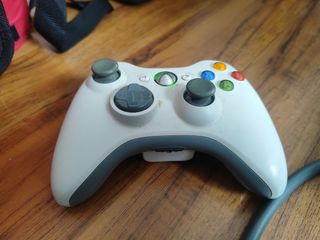Xbox 360 completa sin el Gears of War