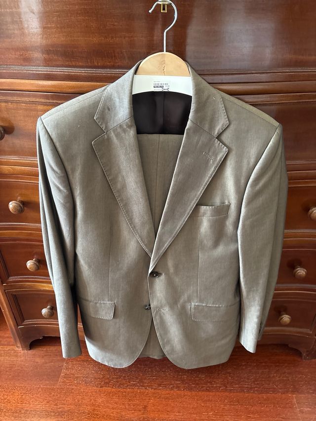 Traje chaqteta verde roberto verino