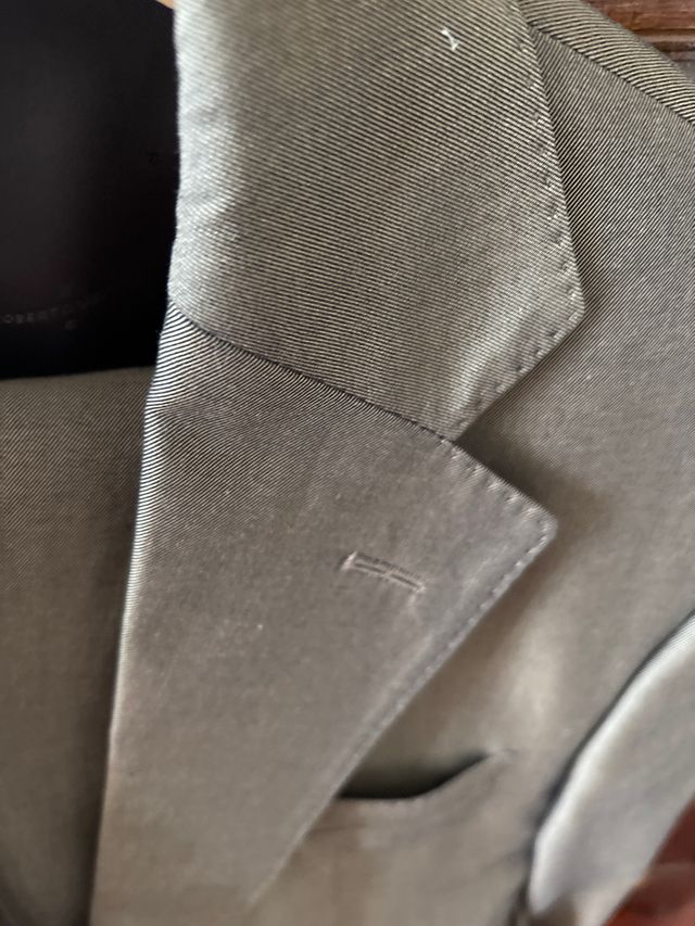 Traje chaqteta verde roberto verino