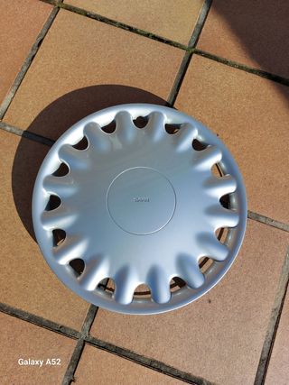 Tapacubos nuevos saab 9000