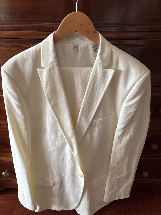 Traje ibicenco blanco Zara T.52