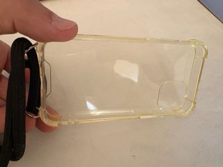 Funda y colgante iPhone 12 mini