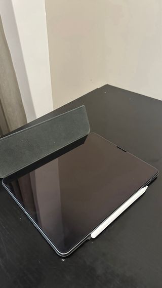 Ipad Pro 12.9 5 generacion Negro con Apple Pencil