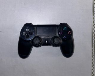 Mando Plastation 4