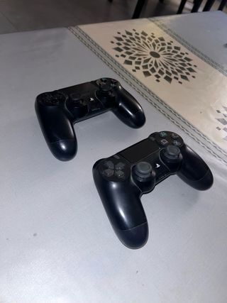 Mando Plastation 4