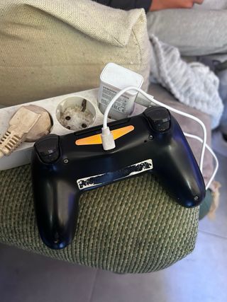Mando Plastation 4