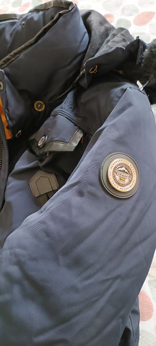Estupendo chaquetón para caballero azul marino