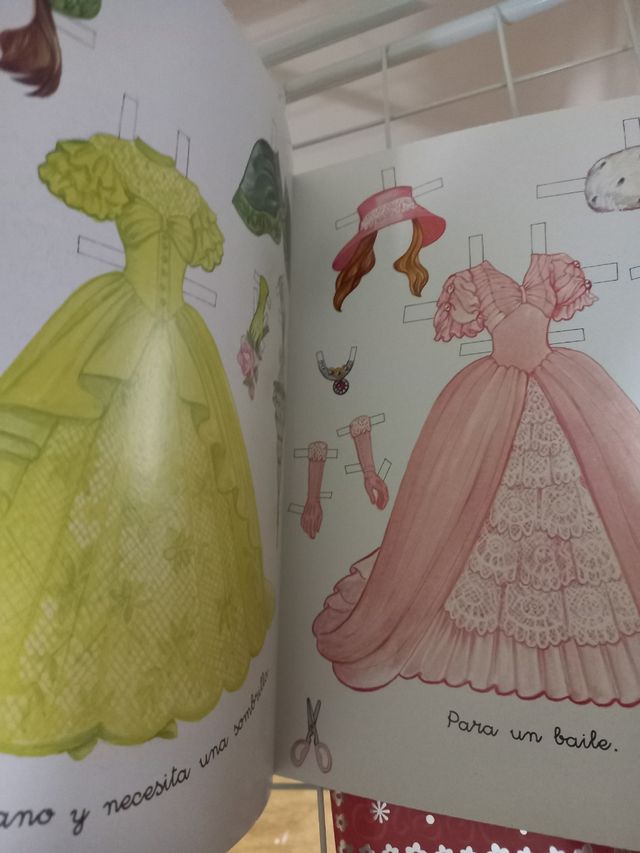 Muñecas recortables 