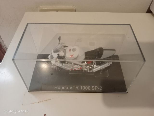 Honda VTR 1000 SP 2