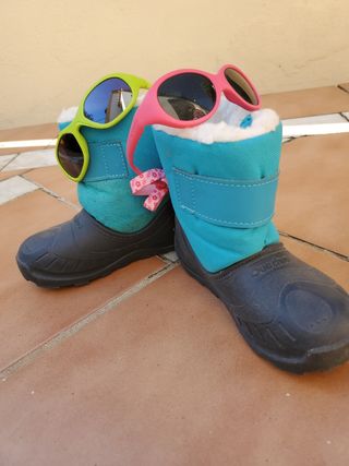 BOTAS NIEVE BEBE QUECHUA Y GAFAS SOL 