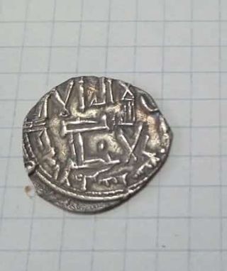 BONITA MONEDA HISPANO ÁRABE DE PLATA