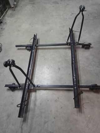 Vendo  portabicicletas doble para techo  coche