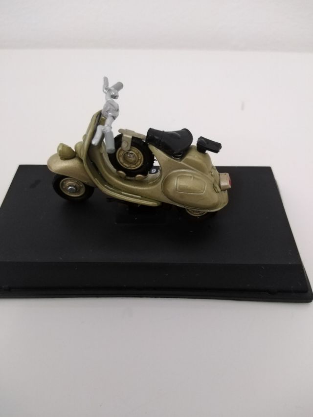 Modellino Vespa 125 6 Giorni 1952