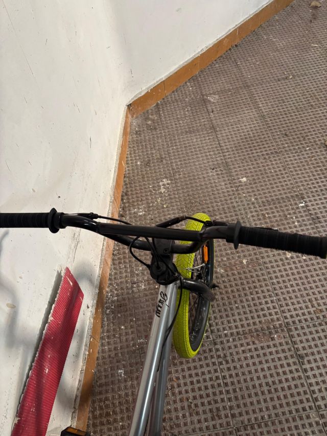 Bicicleta BMX