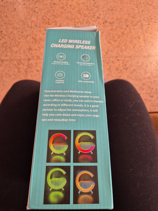 Altavoz con carga inalámbrica