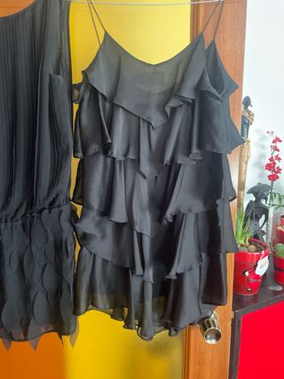 Dos vestidos fiesta.