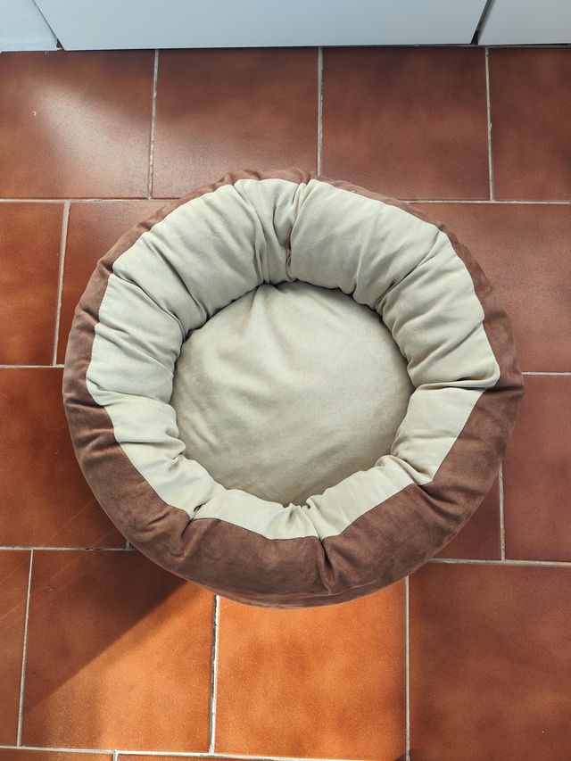 Cama para mascotas acolchada