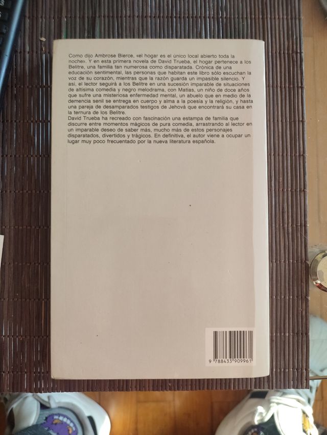 Abierto toda la noche (Narrativas Hispanicas) (Spanish Edition)