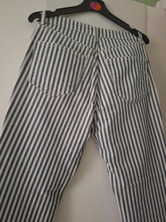 Pantalón Zara