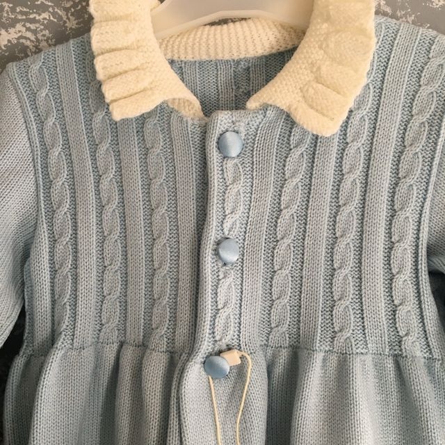 Abrigo de bebe de lana azul celeste 3 meses