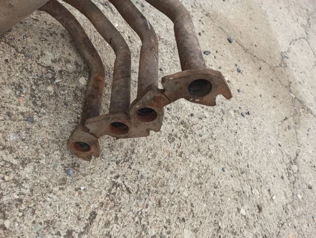 Seat 850 Especial - Colector de escape