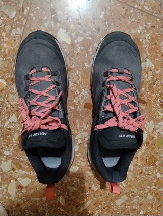 Zapatillas de montaña mujer
