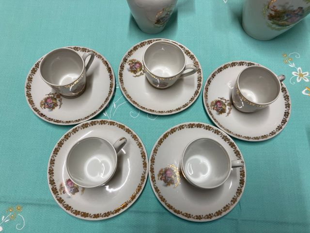 Juego de café de porcelana