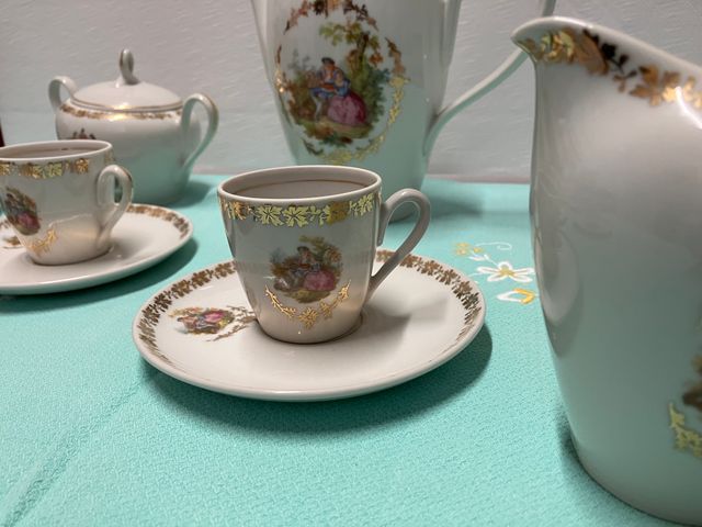 Juego de café de porcelana