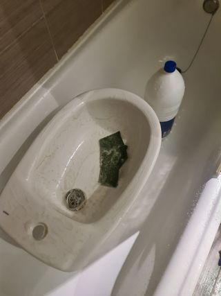 Bidé y/o grifo bidé