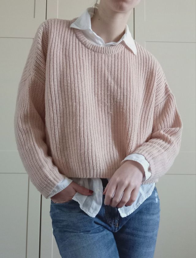 Maglione rosa baby crop con scollo rotondo 🩷