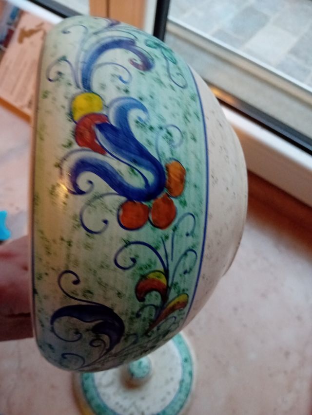 Biscottiera dipinta a mano